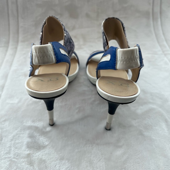 GX by Gwen Stefani Blue and White Sandals - Picture 4 of 6